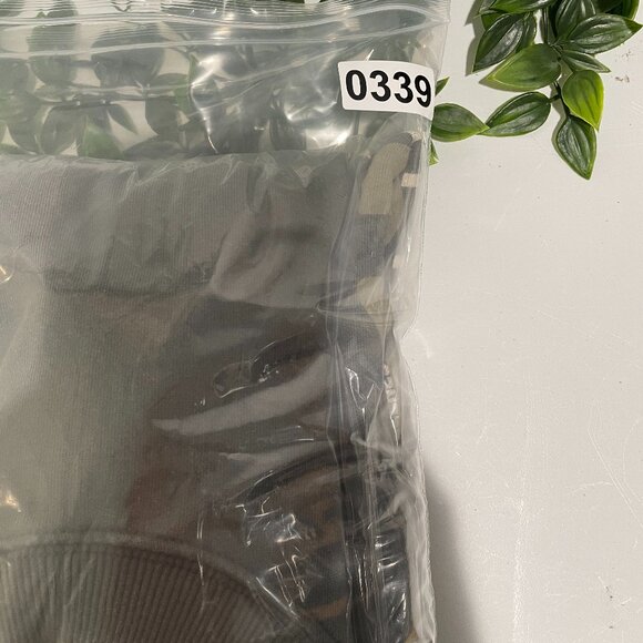 FP Movement Green Sweatshirt With Striped Sleeves & Graphic Design Size M - Picture 11 of 16